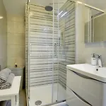Niko Apartment *